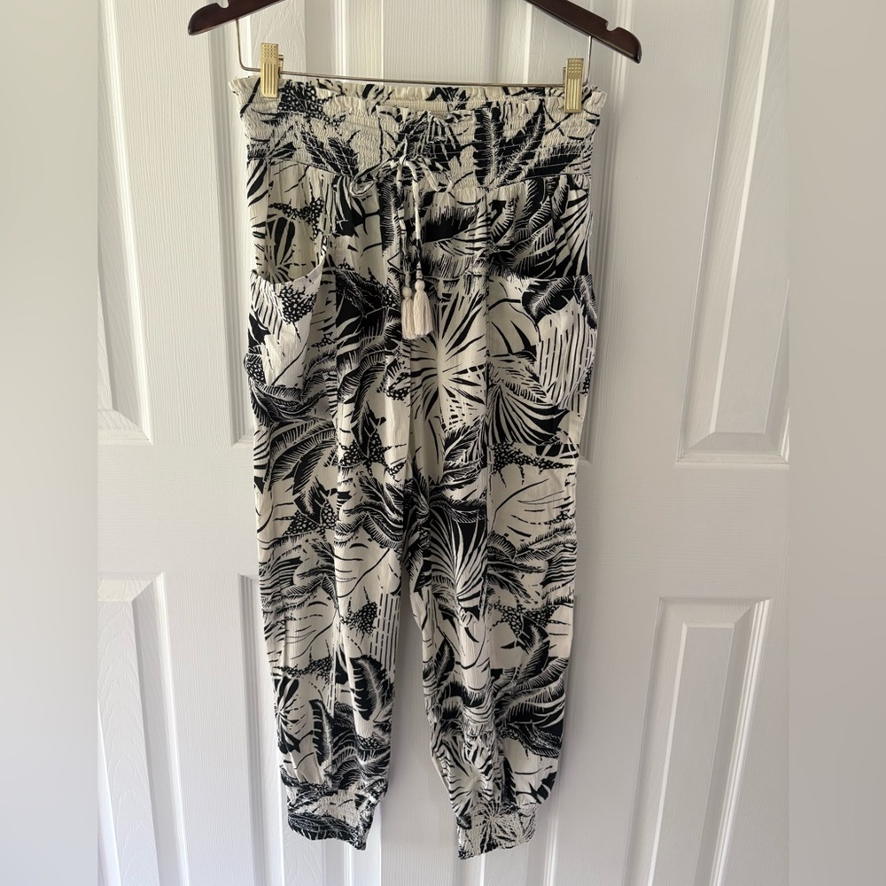Tropical Print Women's Pants